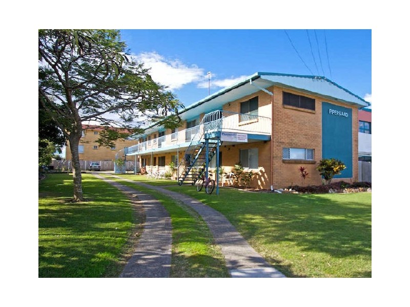 2/105 Golden Four Drive, Bilinga QLD 4225