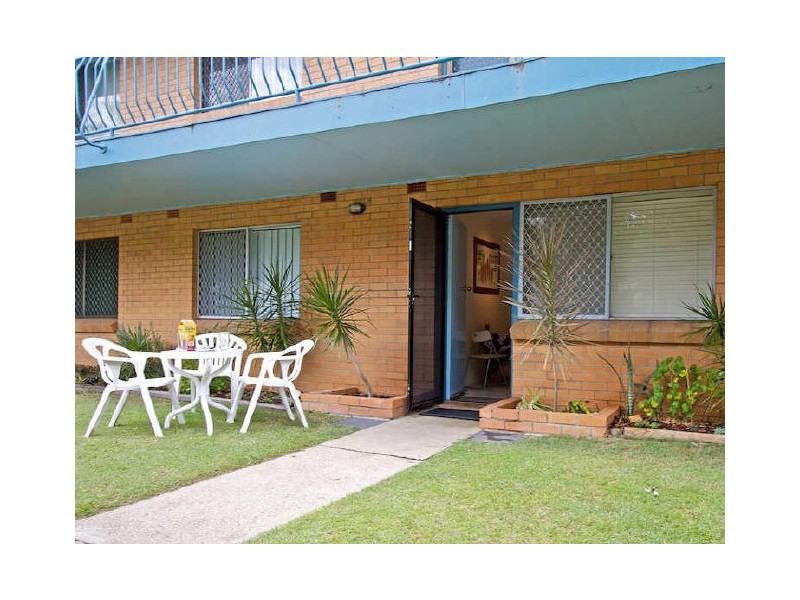 2/105 Golden Four Drive, Bilinga QLD 4225