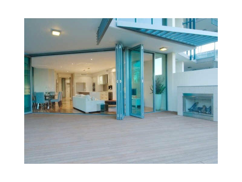 101/46 Pacific Parade “Kirra Wave”, Bilinga QLD 4225