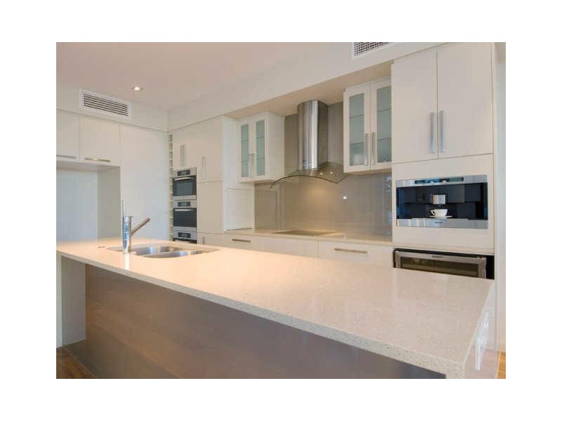 101/46 Pacific Parade “Kirra Wave”, Bilinga QLD 4225