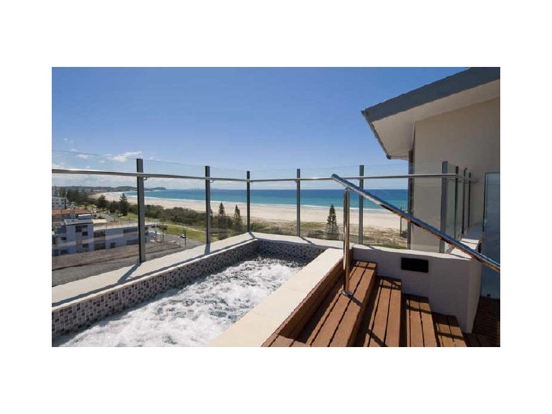 801/46 Pacific Parade “Kirra Wave”, Bilinga QLD 4225