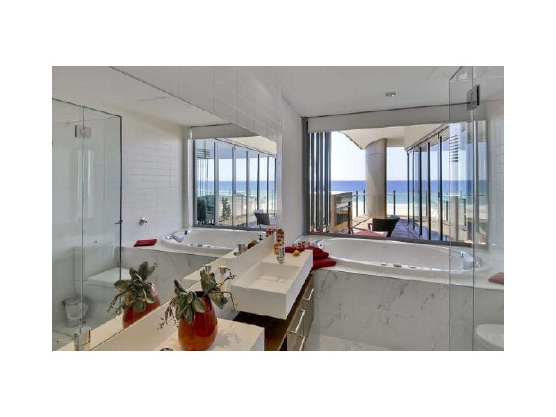 801/46 Pacific Parade “Kirra Wave”, Bilinga QLD 4225