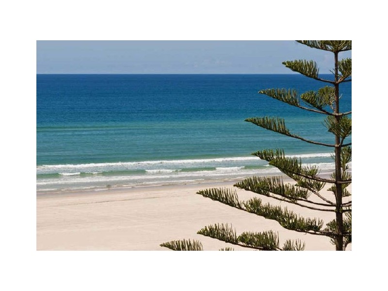 801/46 Pacific Parade “Kirra Wave”, Bilinga QLD 4225