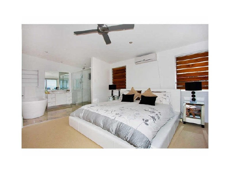 49 Wyberba St, Tugun QLD 4224