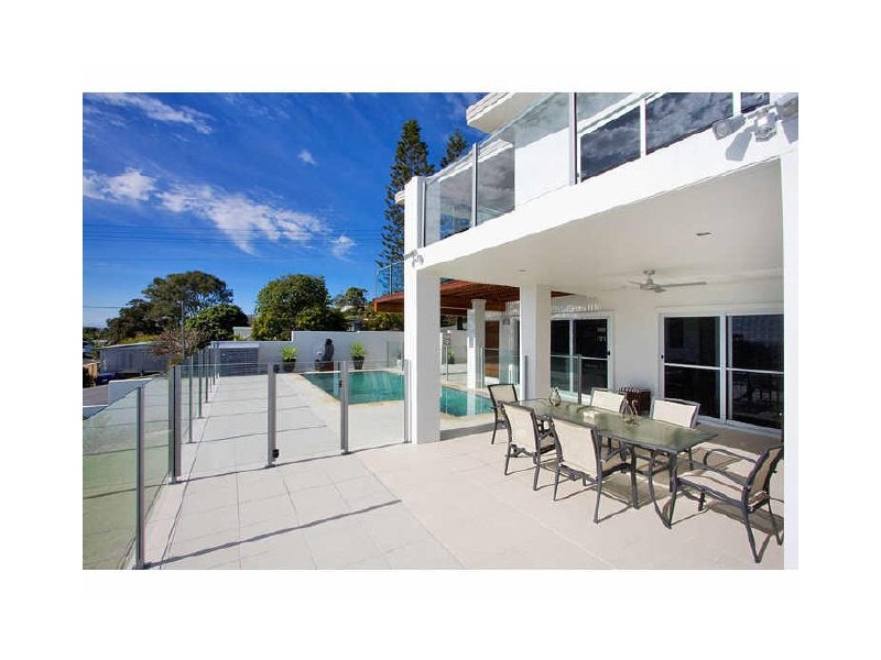 49 Wyberba St, Tugun QLD 4224