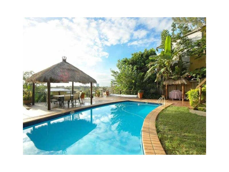 37 Thrower Drive, Currumbin QLD 4223