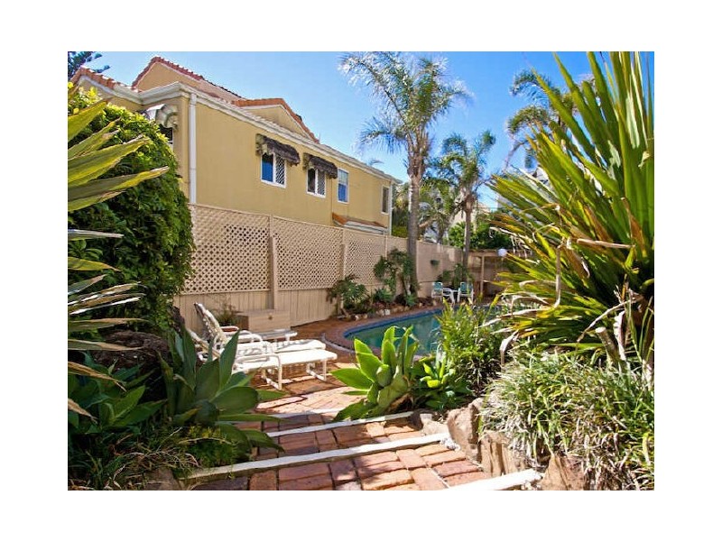 4/1187 Gold Coast Highway, Palm Beach QLD 4221