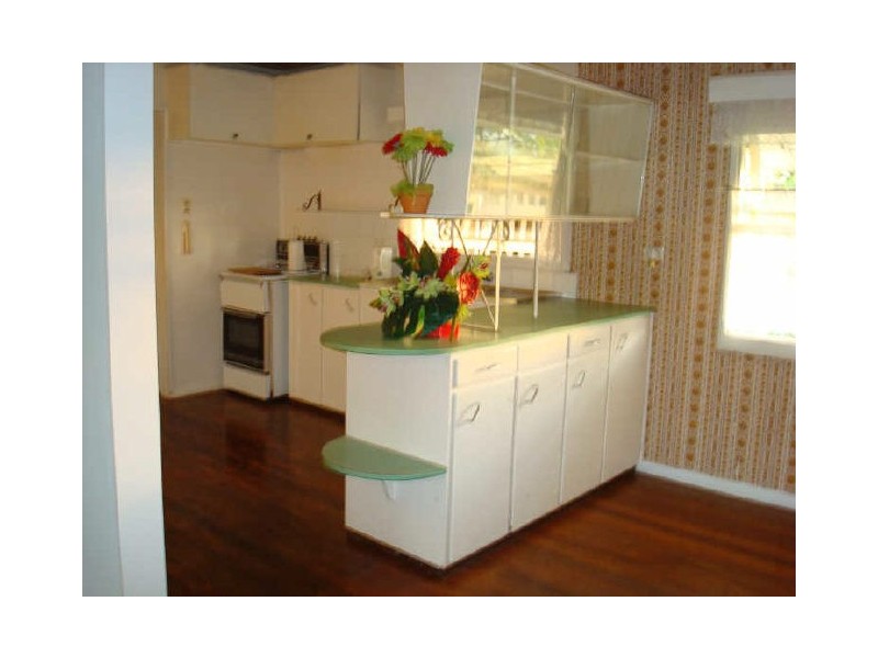 320 Adina Avenue, Bilinga QLD 4225