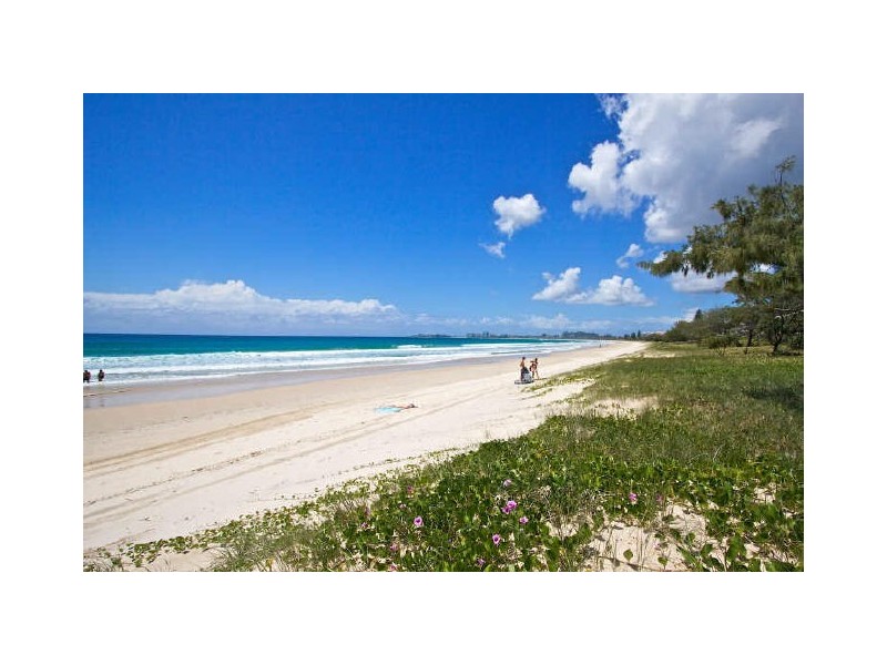 9/315 Golden Four Drive, Bilinga QLD 4225