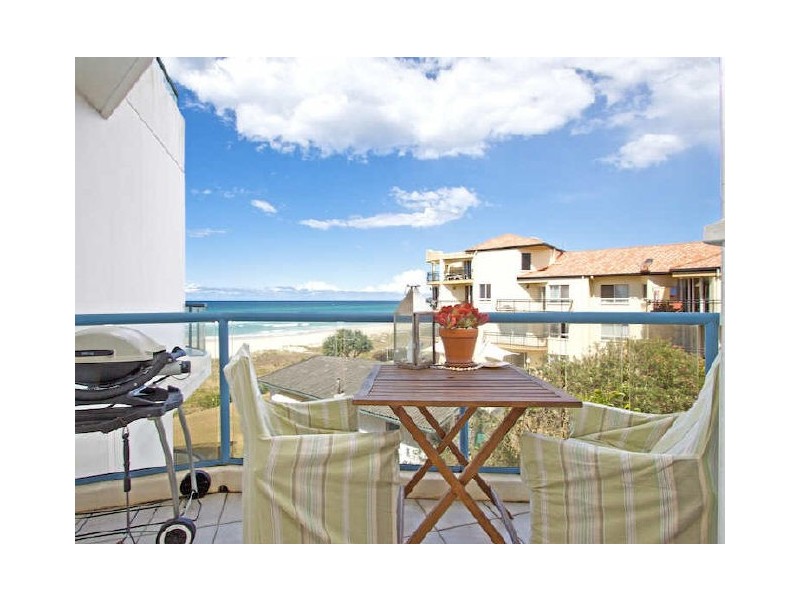 9/315 Golden Four Drive, Bilinga QLD 4225