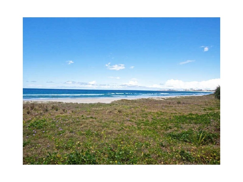 9/315 Golden Four Drive, Bilinga QLD 4225