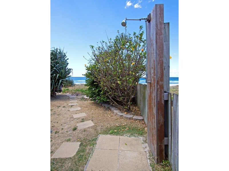 9/315 Golden Four Drive, Bilinga QLD 4225