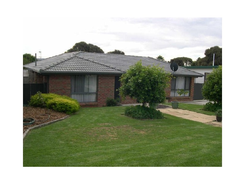 11 Plummer Street, Goolwa Beach SA 5214
