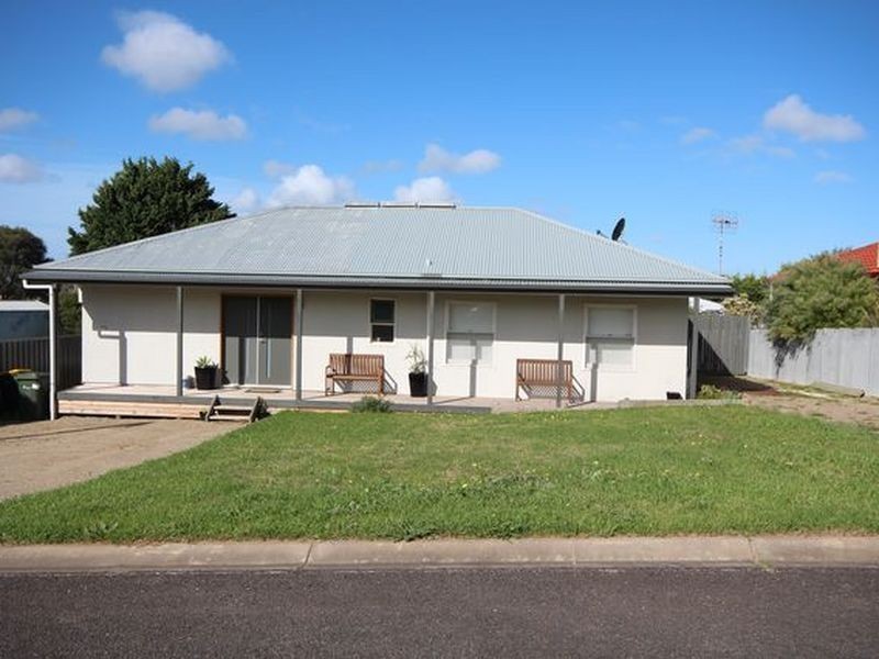 4 Swan Street, Goolwa Beach SA 5214