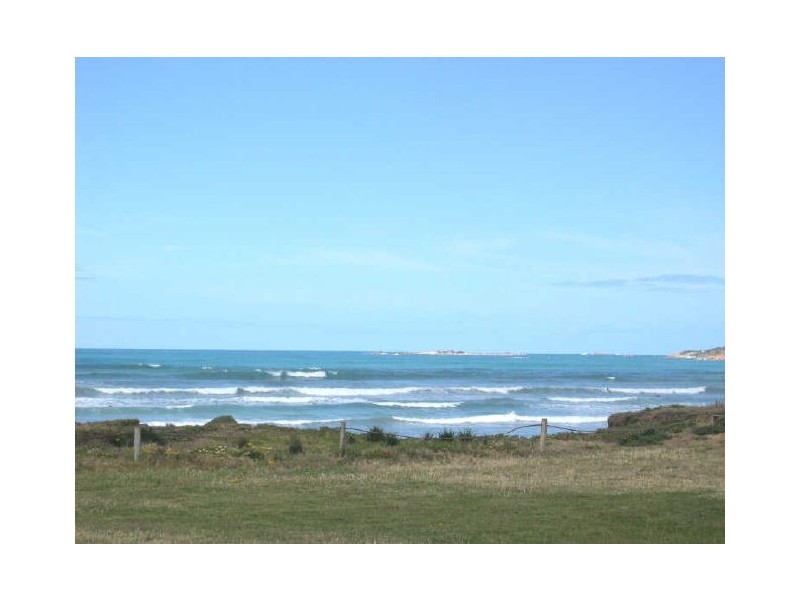 11 Barrage Road, Goolwa South SA 5214