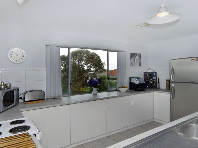 11 Barrage Road, Goolwa South SA 5214