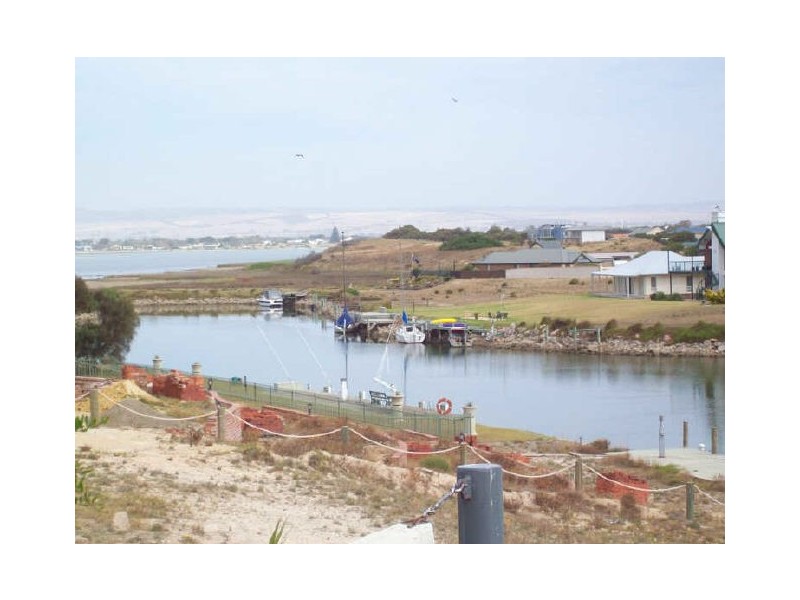 11 Excelsior Parade, Hindmarsh Island SA 5214