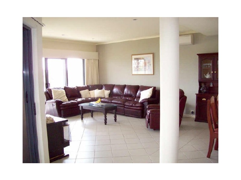 11 Excelsior Parade, Hindmarsh Island SA 5214