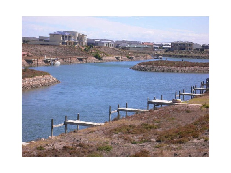 85 Blanche Parade, Hindmarsh Island SA 5214