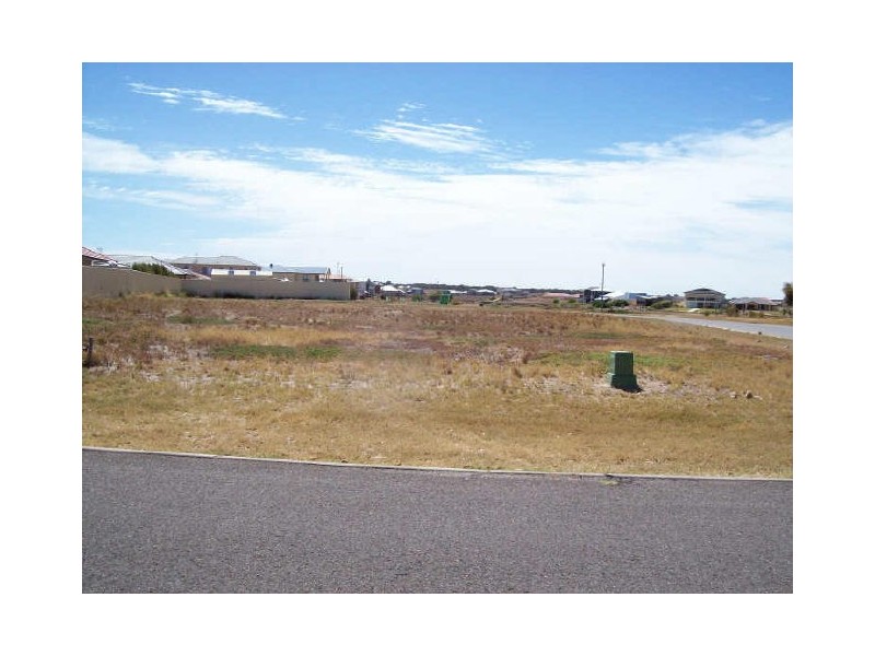 32 Arcadia Avenue, Hindmarsh Island SA 5214