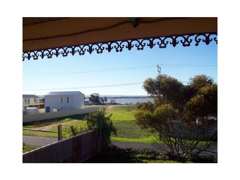 48 Sidney Parade, Hindmarsh Island SA 5214