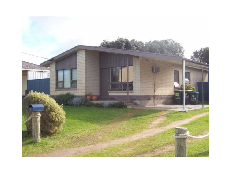 2 Abbott Avenue, Middleton SA 5213