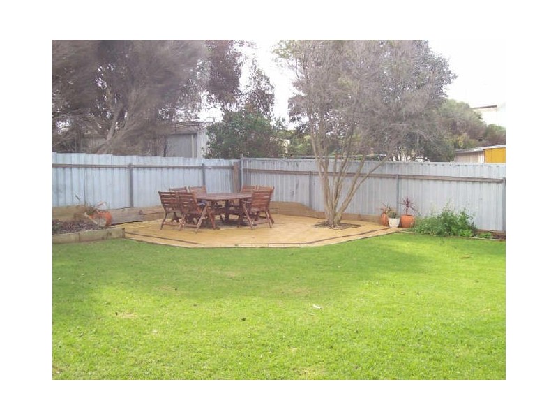 2 Abbott Avenue, Middleton SA 5213