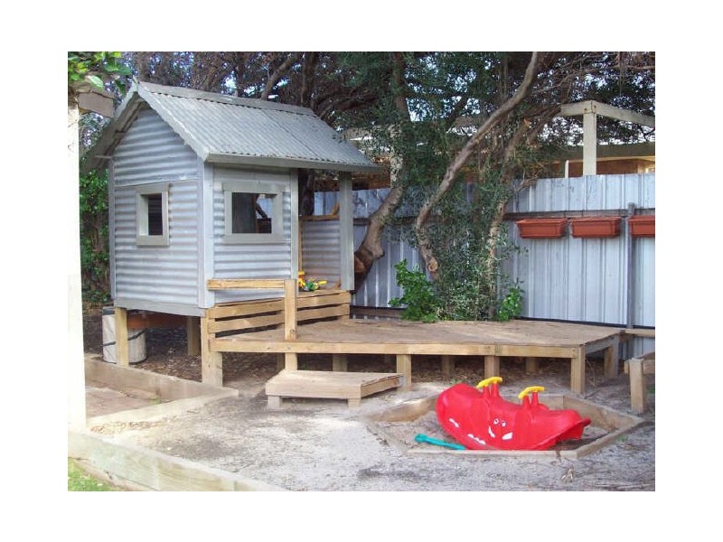 2 Abbott Avenue, Middleton SA 5213