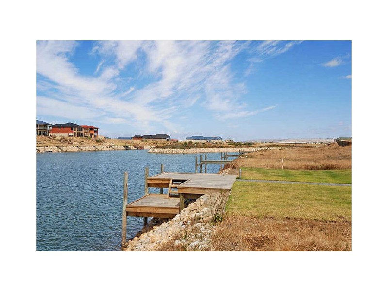 49 Blanche Parade, Hindmarsh Island SA 5214