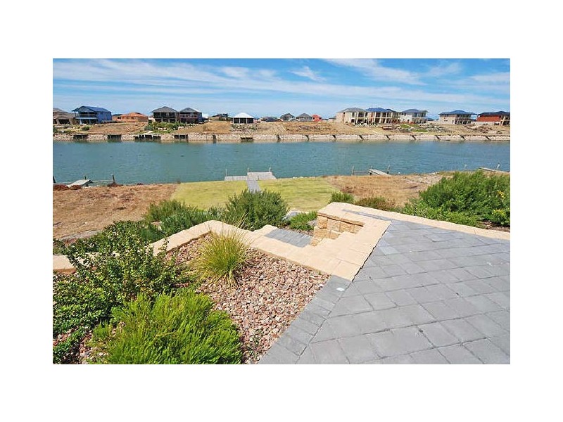 49 Blanche Parade, Hindmarsh Island SA 5214