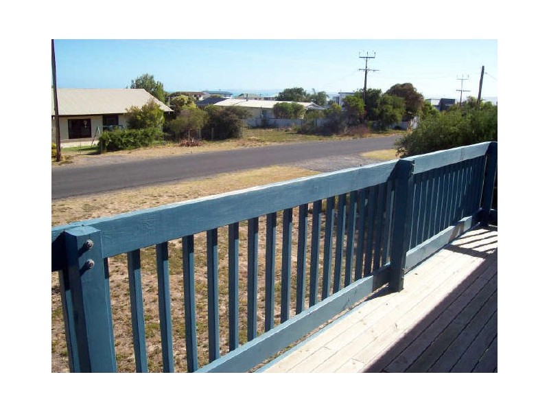 4 Holme Street, Goolwa Beach SA 5214