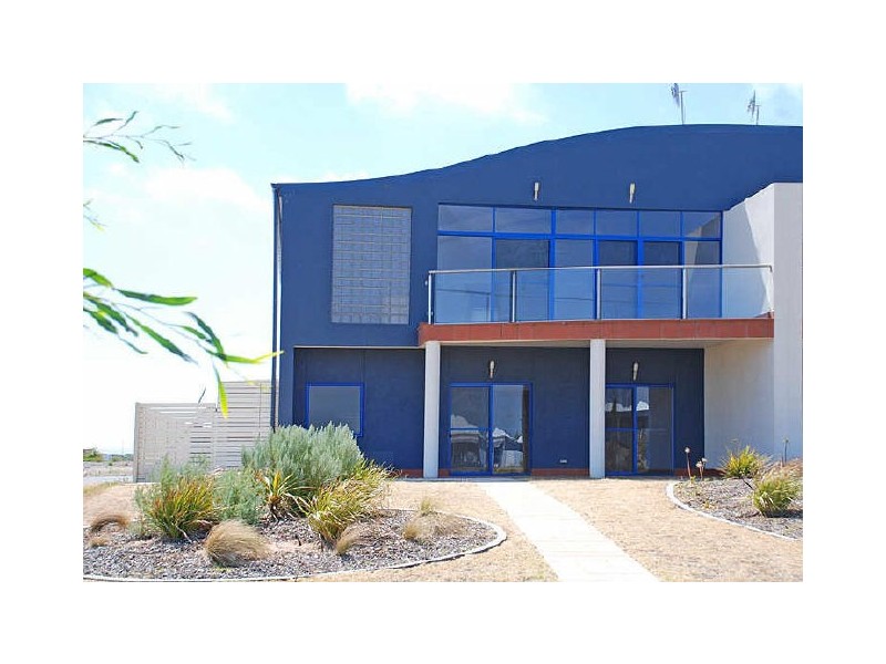 44 & 46 Providence Place, Hindmarsh Island SA 5214