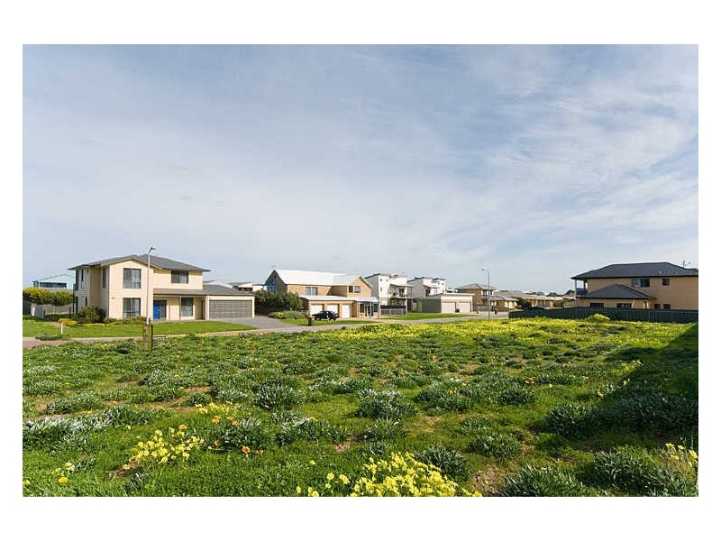 Lot 61/11 Chapman Road, Middleton SA 5213