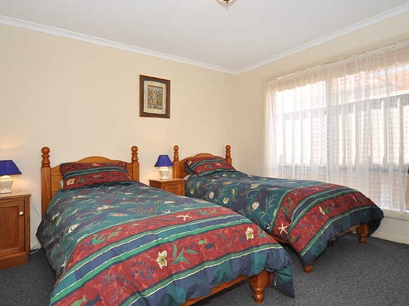 38 Wentworth Parade, Hindmarsh Island SA 5214