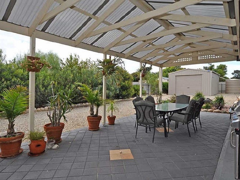 1 Ariel Court, Hindmarsh Island SA 5214