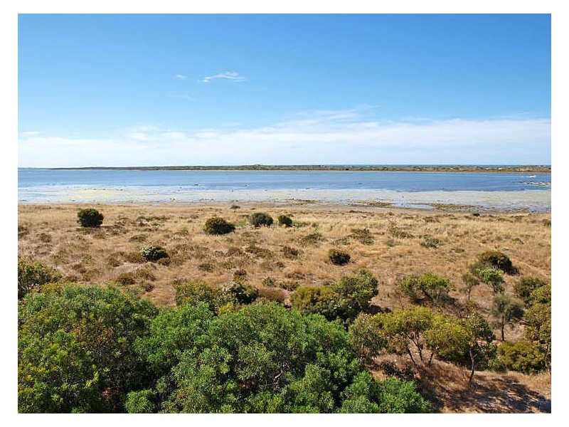 67 Excelsior Parade, Hindmarsh Island SA 5214