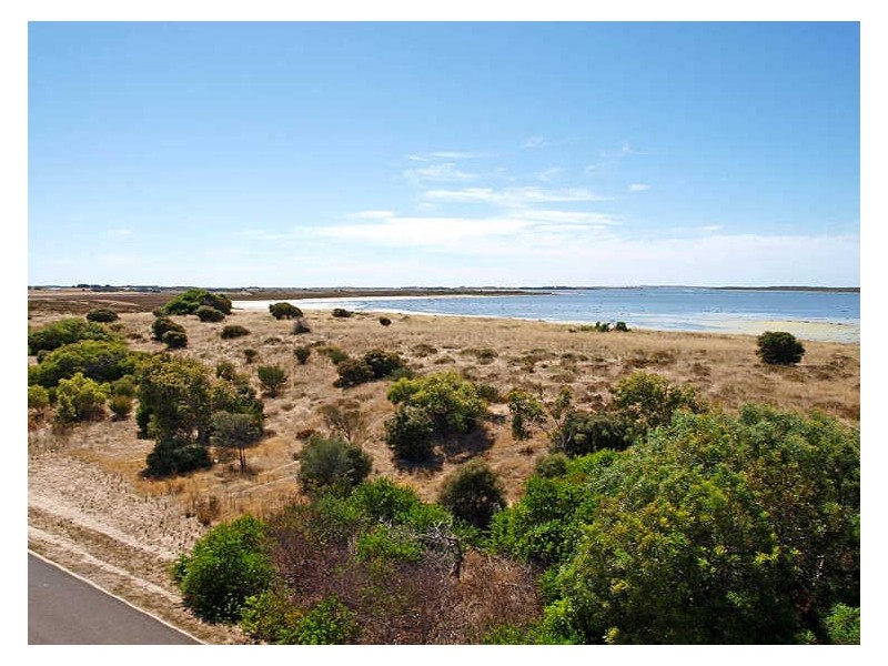 67 Excelsior Parade, Hindmarsh Island SA 5214