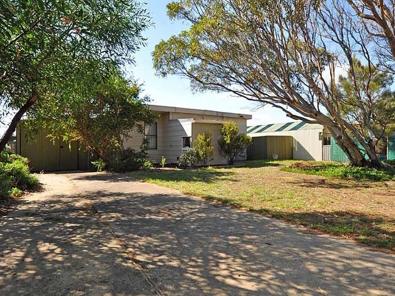 60 Mundoo Channel Drive, Hindmarsh Island SA 5214