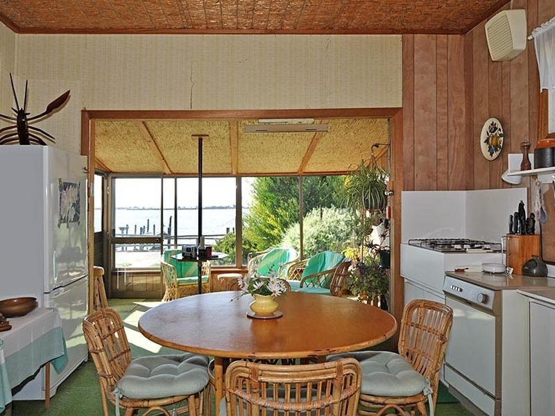 60 Mundoo Channel Drive, Hindmarsh Island SA 5214