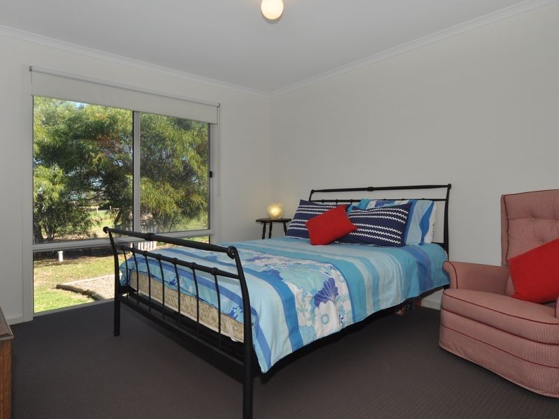 6 Pearce Road, Clayton SA 5256