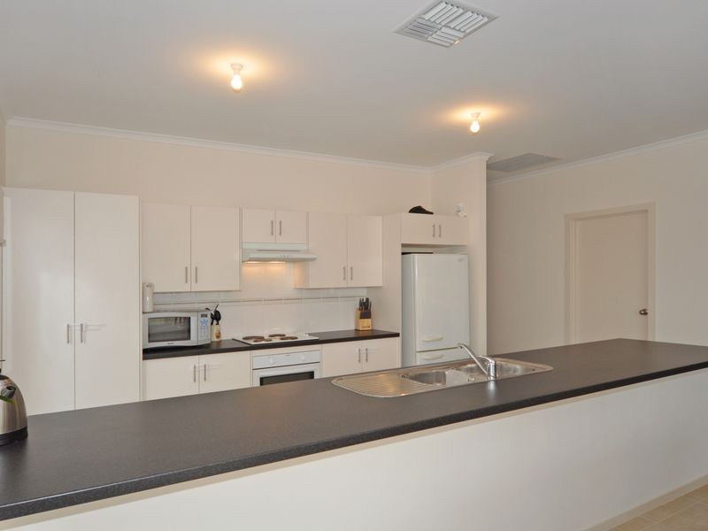 1/13 Chrystal Street, Goolwa SA 5214