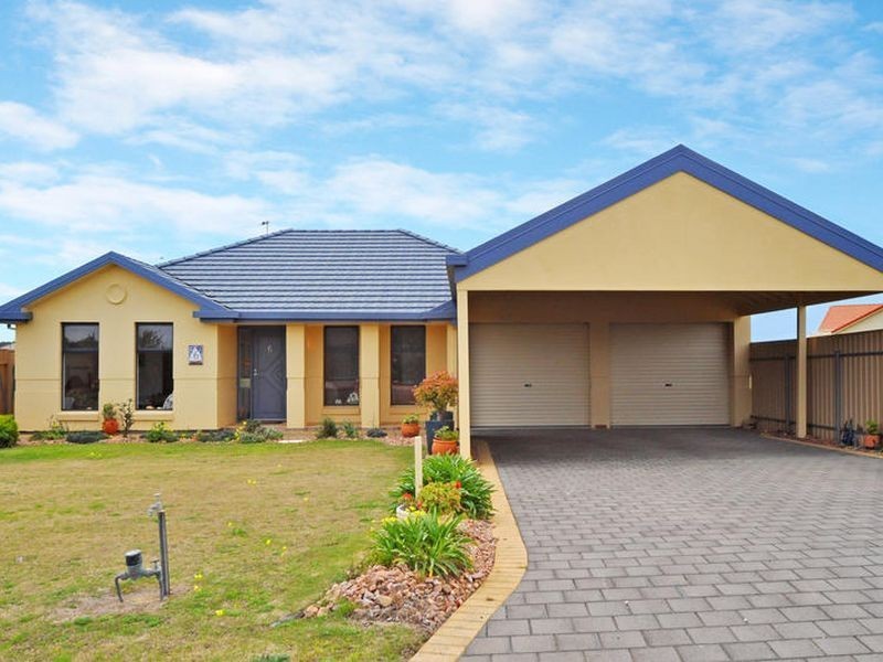 6 Prince Alfred Parade, Hindmarsh Island SA 5214