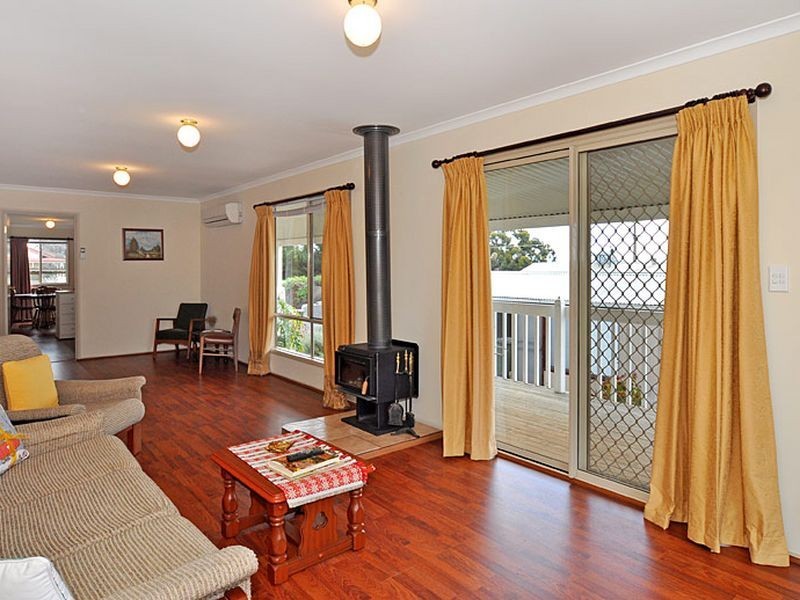 3 Price Street, Hindmarsh Island SA 5214