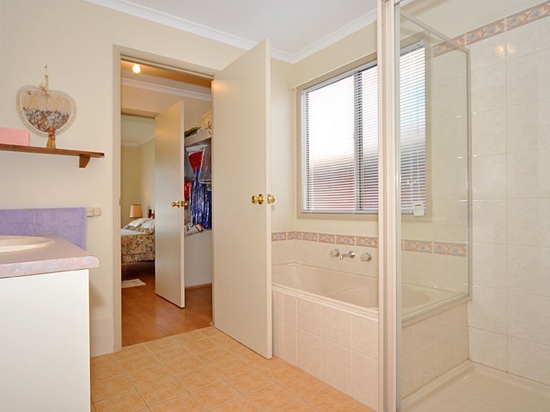 3 Price Street, Hindmarsh Island SA 5214