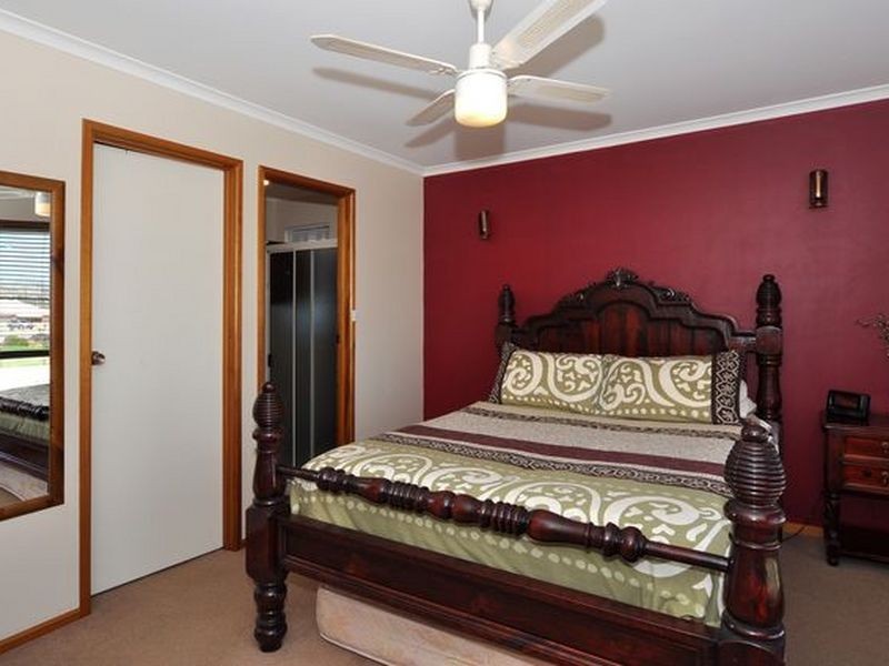 12 Beryl Court, Middleton SA 5213