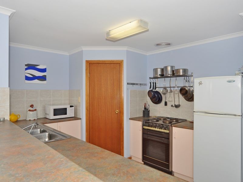 78 Surfers Parade, Middleton SA 5213