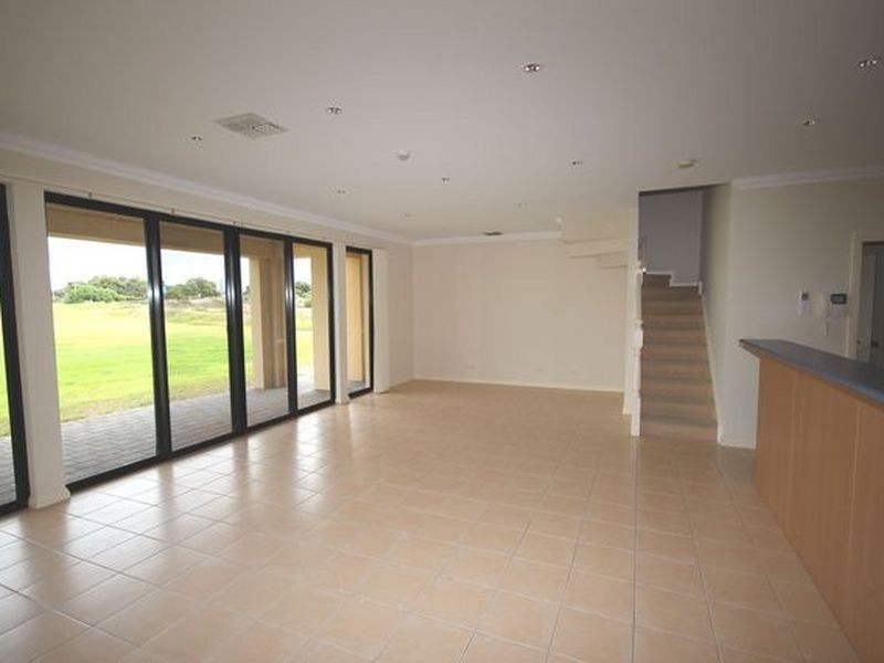 1 Vesta Drive, Hindmarsh Island SA 5214