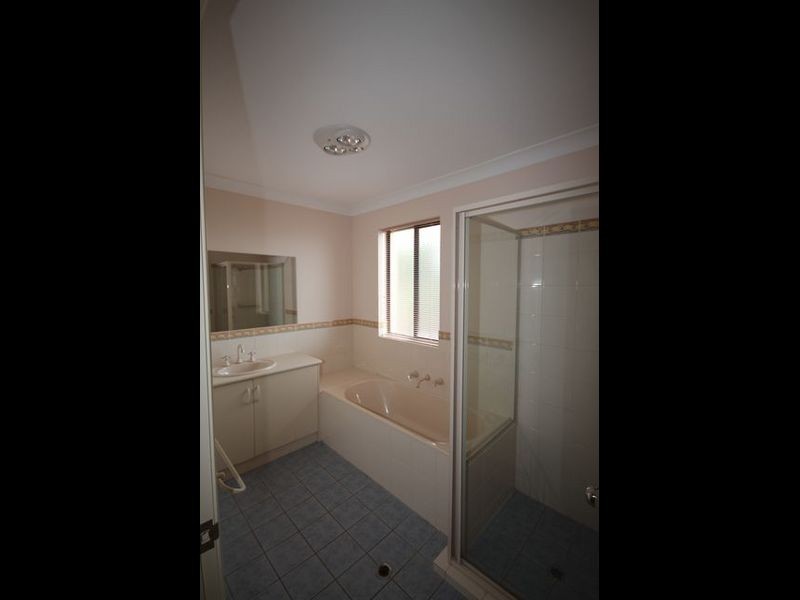 1 Vesta Drive, Hindmarsh Island SA 5214