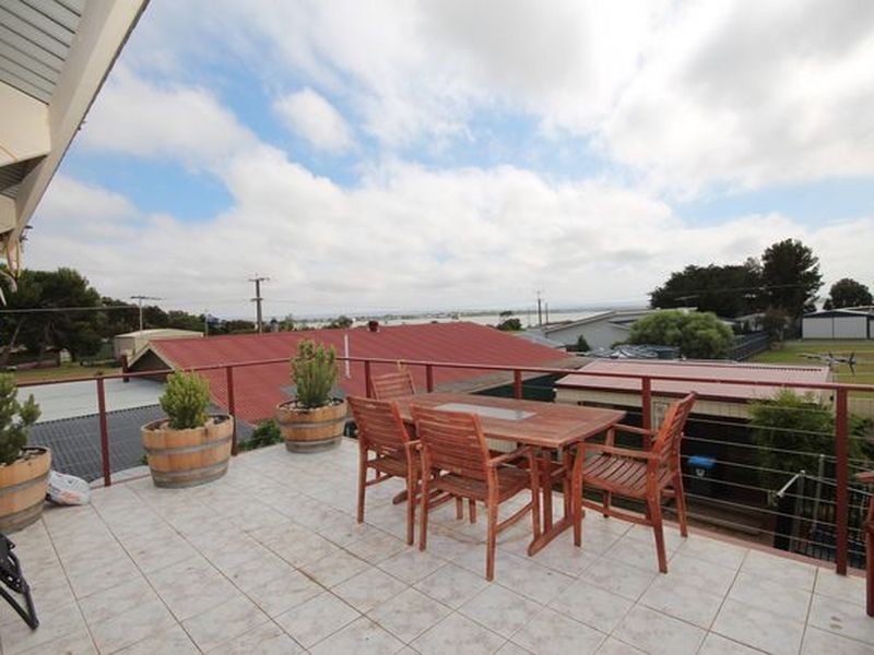 68 Edison Street, Hindmarsh Island SA 5214