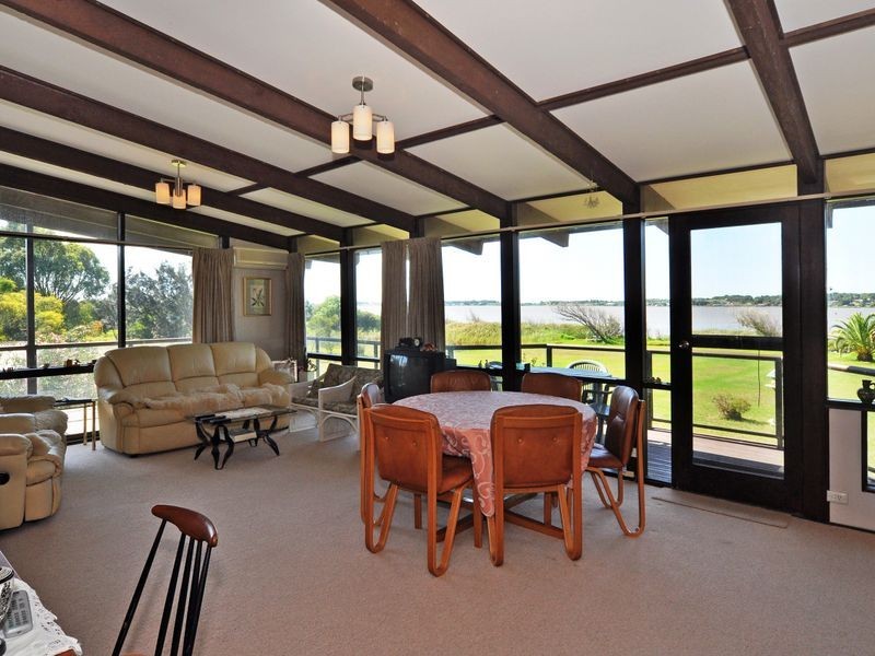 1 Liverpool Road, Goolwa North SA 5214